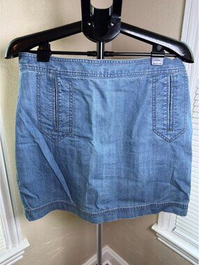 NWT Banana Republic Denim Skirt Women’s Size 14 Light Wash Utility Pockets